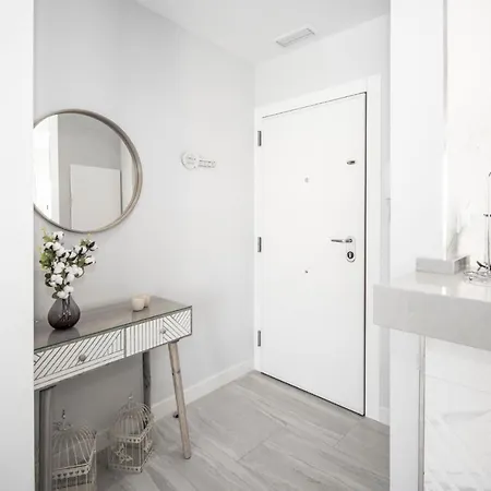 Brightful San Isidro